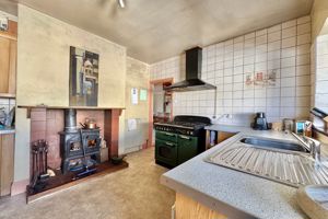 Photo 6- click for photo gallery